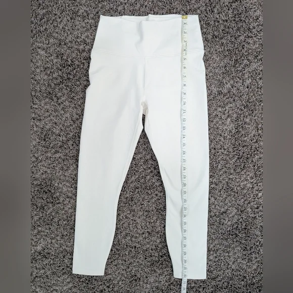 NWT Fabletics Boost PowerHold High Waisted 7/8 Leggings - Picture 8 of 8